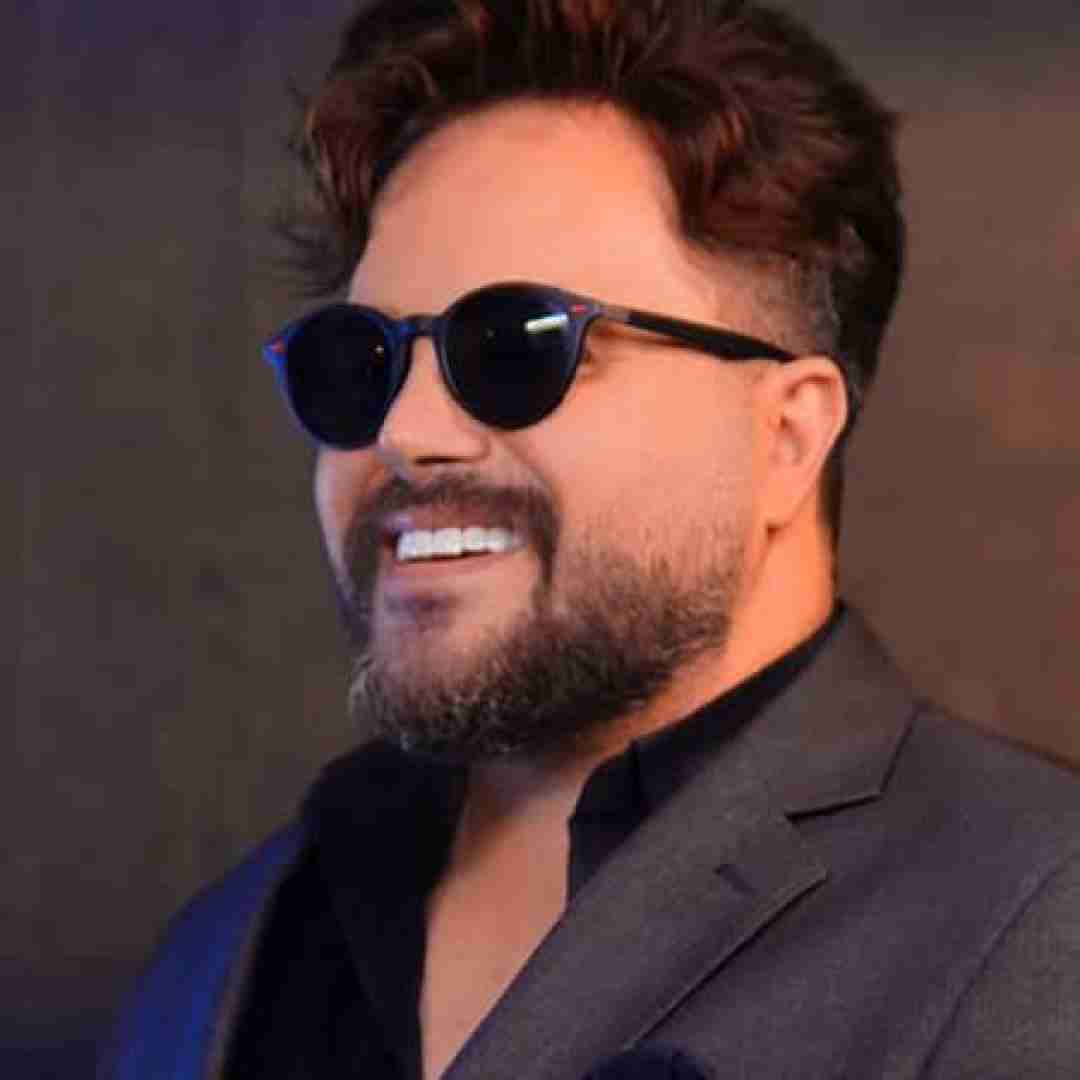 علی عبدالمالکی از ﭼﺸﻢ ﺳﻴﺎﻫﺶ واوﻳﻠﺎ ﻗﺪو ﺑﺎﻟﺎش واوﻳﻠﺎ