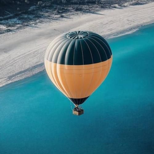  بابایی من گرسنمه بهم غذا بده سوسیس