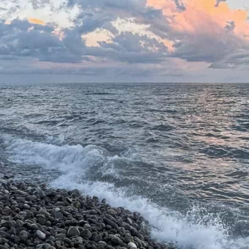  اینوری به اونوری بگه ای جان