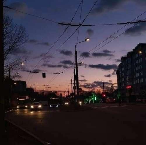  انگار نیومده عاشقی به من بگو قلبت ماله منه