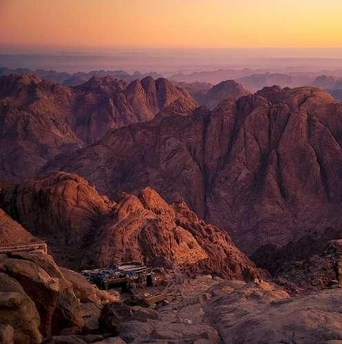  من تو اوج سیاهی مونده برام سفیدی
